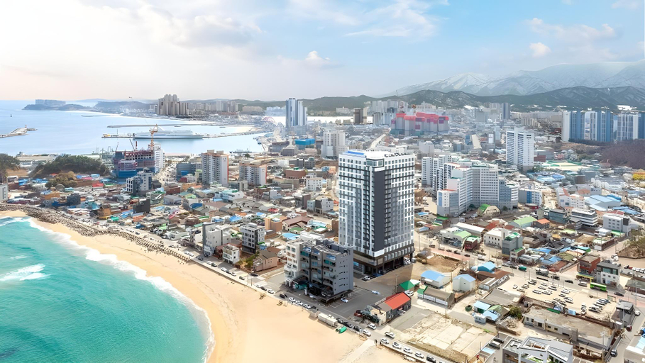 Others 4, Sokcho Summit Bay 1906, Goseong
