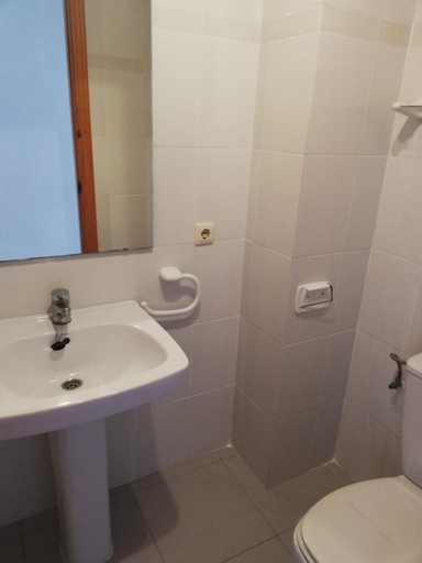 Bathroom 4, Tamaris Playa Solo Familias Serviplaya, Valencia