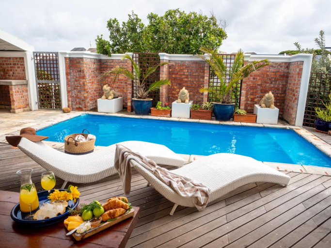 Sport & Beauty 2, Beach Break Guest Houses and Villas, Cacadu