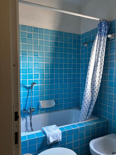 Bathroom 2, Seaside Apartment Sardinia - 6pl August - 150 m from smeraldo beach, Olbia-Tempio
