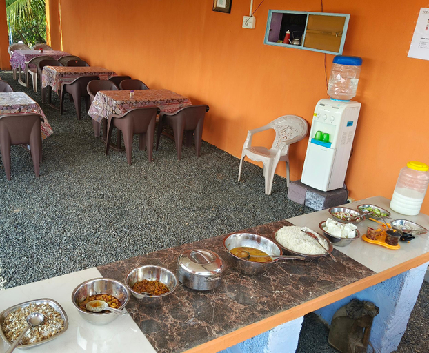Food & Drinks 3, Madhav Farmhouse, Gir Somnath