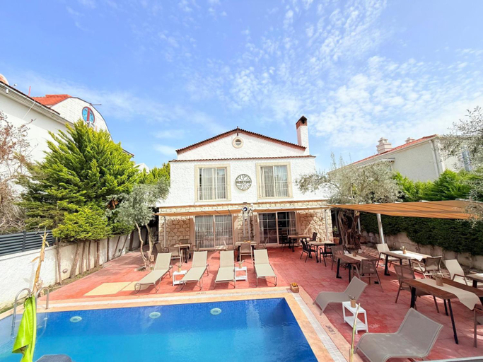 Sport & Beauty 2, Rebetiko Hotel, Çeşme