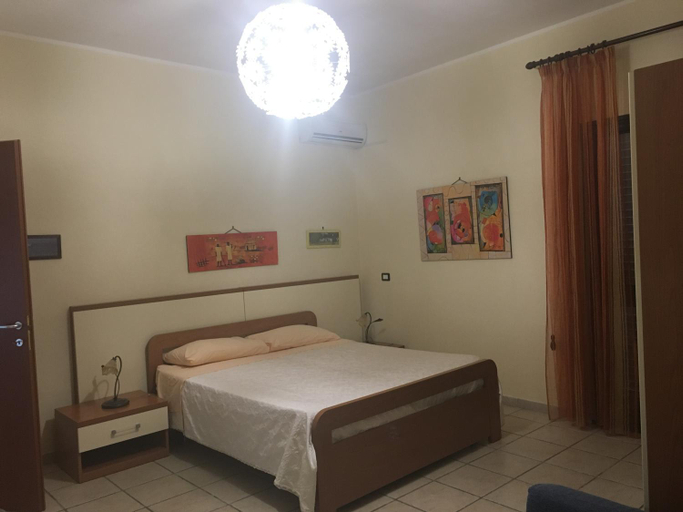 Bedroom 4, SoleMare, Lecce
