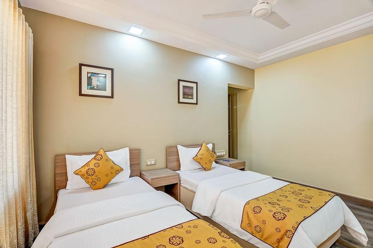 Bedroom 2, Ashok Deluxe Apartments, Mumbai Suburban