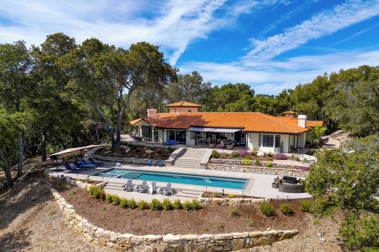 Exterior & Views 2, Rancho Robles by Avantstay Vineyard Villa w/ Views, Pool & Privacy, San Luis Obispo