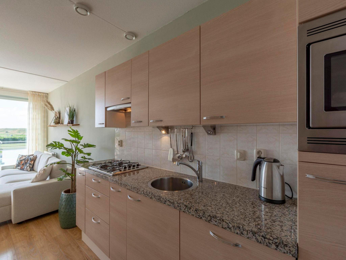 Others 3, Apartment in Groote Keeten near the Beach, Zijpe