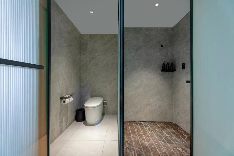 Bathroom, UrCove By Hyatt Xi'an Yanta Gaoxin, Xi'an