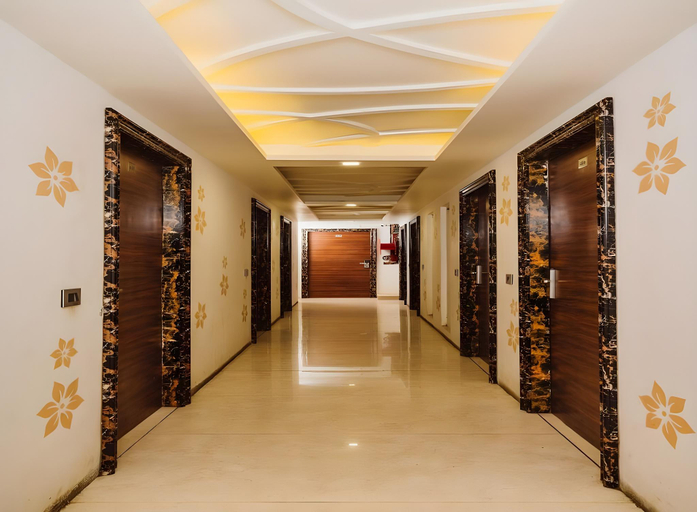 Others 4, THE DEEP HOTEL, Kanpur Nagar