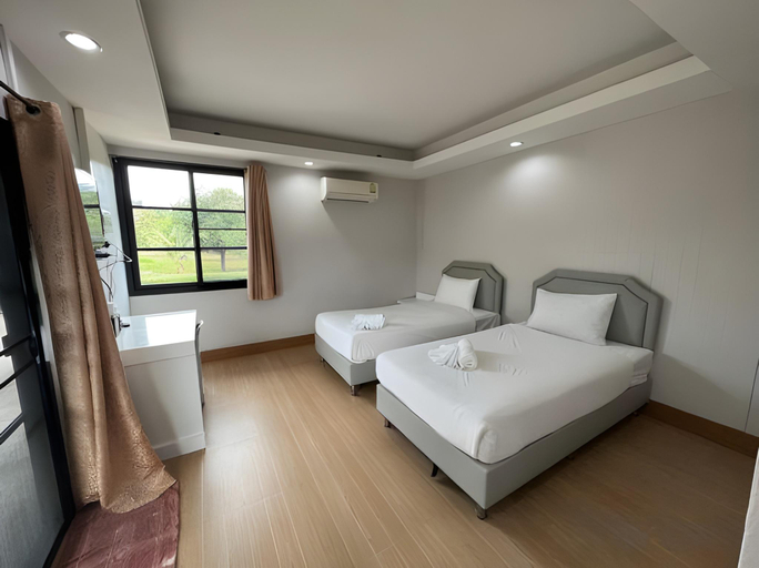 Bedroom 2, Baan Bua River View Resort, Thung Tako