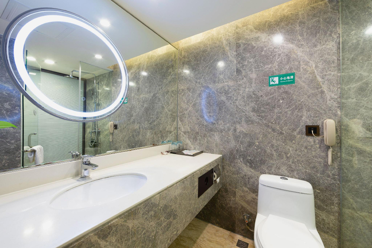 Bathroom 4, Haijun Hotel Guangzhou - Canton Fair Free Shuttle Bus, Guangzhou