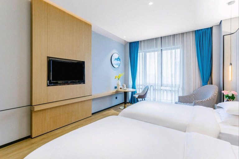 Bedroom 2, JingShangYuehua Hotel, Jinhua