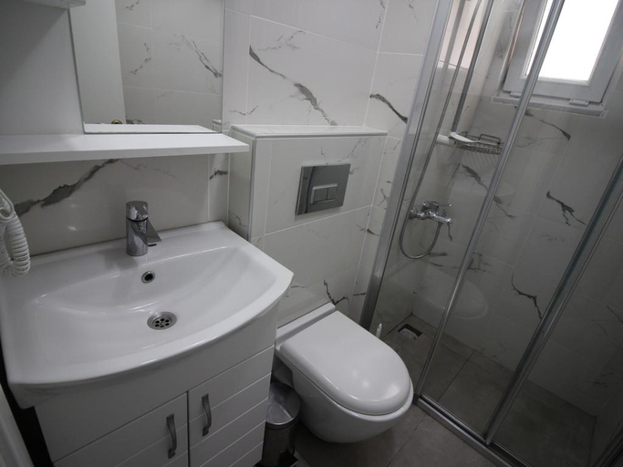 Bathroom 2, Nilada Bozcaada, Bozcaada