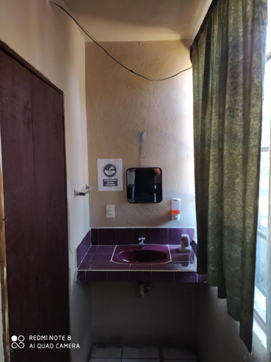 Others 5, Hostal El Calvario, Cobán