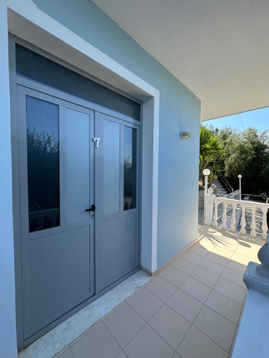 Others 5, Kristoni Radhime, Vlorës