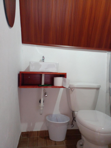 Bathroom 3, Cabanas Martina Surf Playa Guanico, Tonosí