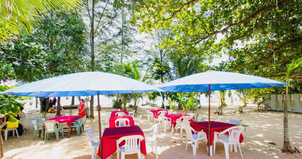 Food & Drinks 4, Naiyang Discovery Beach Resort, Pulau Phuket