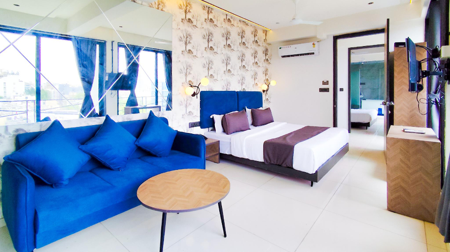 Others 5, Hotel Nova Bizz, Rajkot