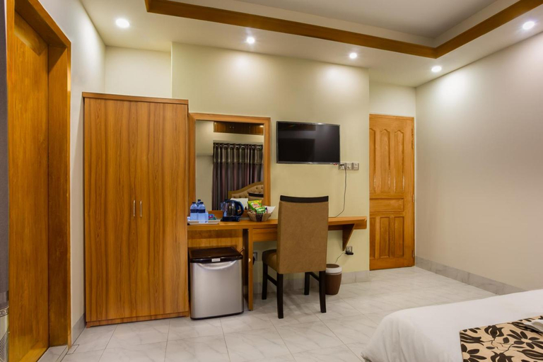 Others 5, Memento Residence, Dhaka