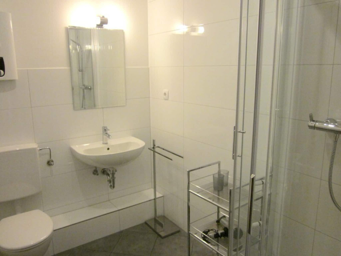 Bathroom 3, Ferienwohnung in Westerland auf Sylt, Nordfriesland