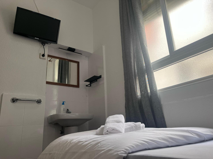 Bedroom 3, Hostal Alonso, Madrid