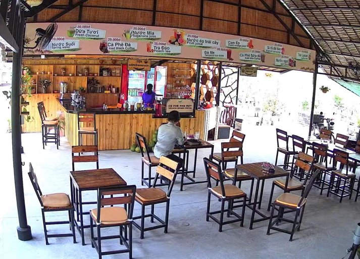 Food & Drinks 3, Coco Island, Châu Thành