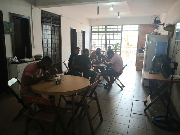 Others 4, Hostel e cafe da Lobo, Porto Alegre