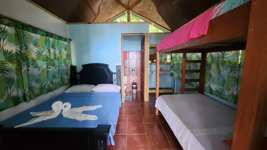 Bedroom 3, Corcovado Adventures, Osa