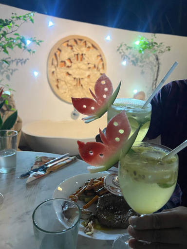 Food & Drinks 3, Lovely Hideaway near city center, Gianyar