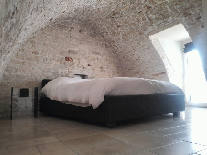 Bedroom 2, Apartment in Martina Franca near Basilica, Taranto