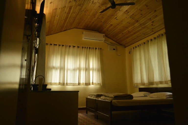 Bedroom 4, tamarind tree masinagudi, The Nilgiris
