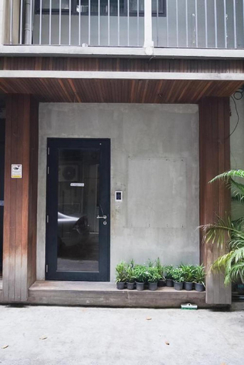 Exterior & Views 2, GO INN Silom BTS Surasak , Bang Rak