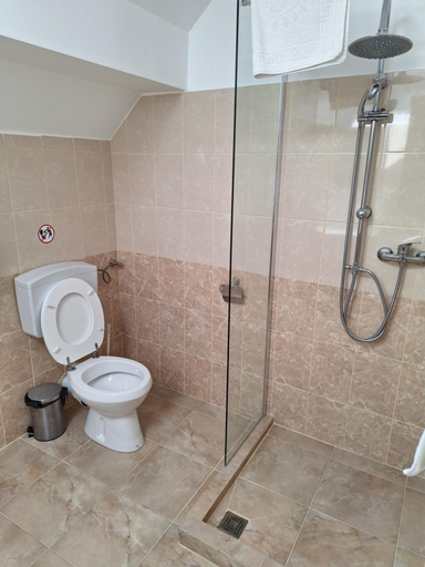 Bathroom 4, Amore Resort, Mahmudia