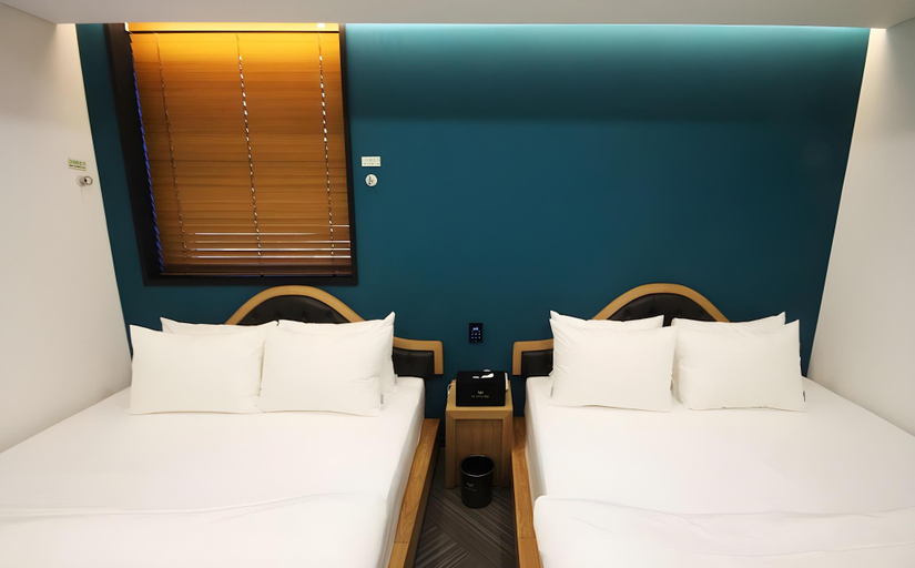 Bedroom 3, Daegu Amare Hotel, Dong