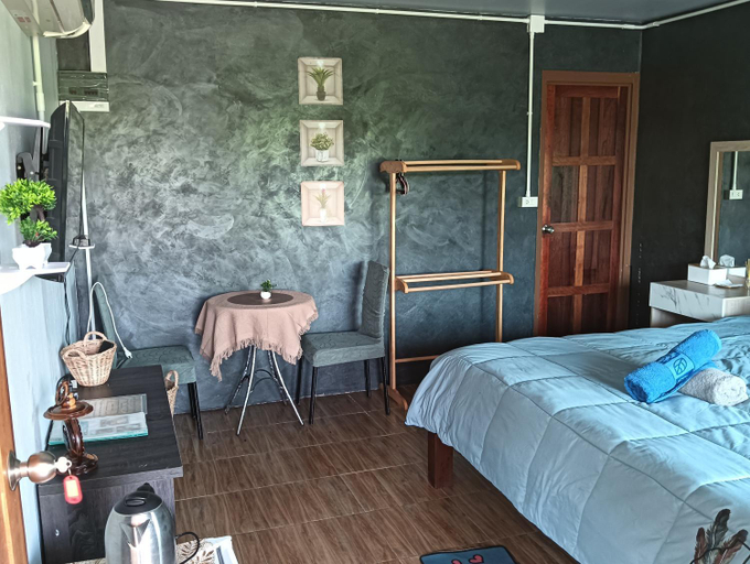Bedroom 3, Suk-Samer Homestay, Cha-Am