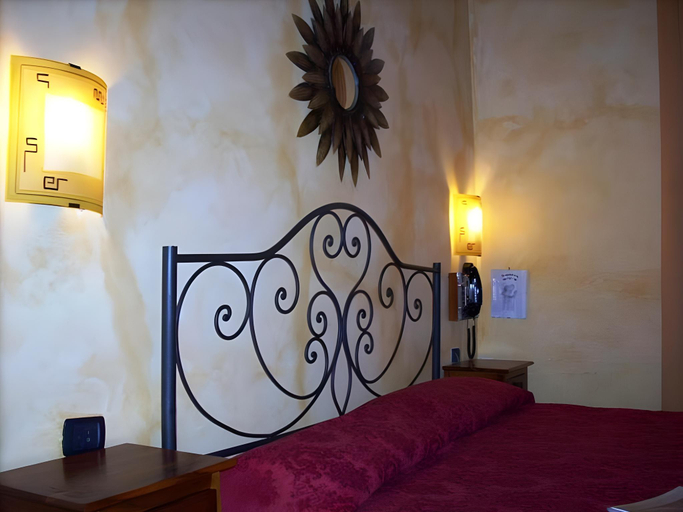 Bedroom 3, Viennese Due Bed and Breakfast, Roma