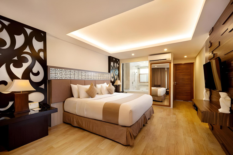 Bedroom, Modern 1BR w/ pool near Petitenget Beach Seminyak, Badung