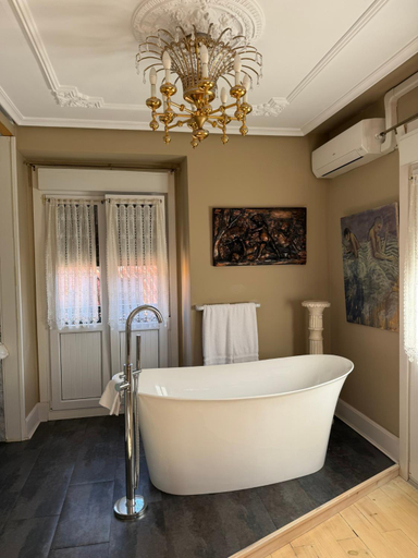 Others 5, Hostal Boutique Puerta del Sol, Cantabria