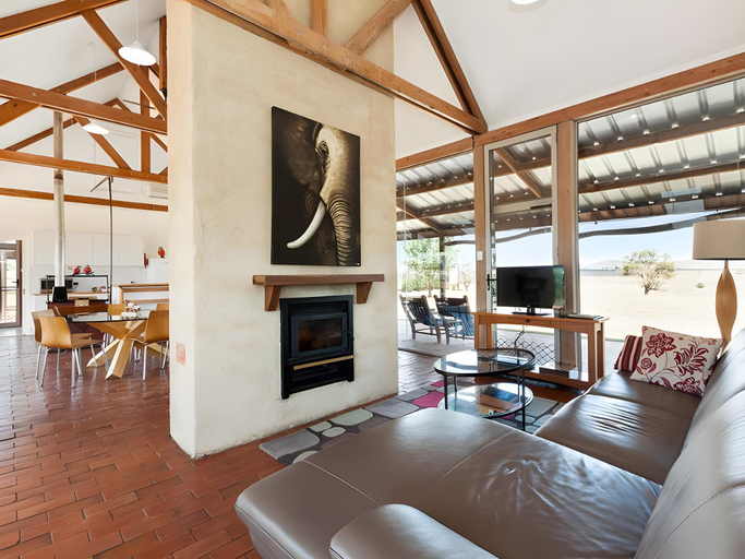Others 4, Owl Head Lodge, Mid-Western Regional - Pt A