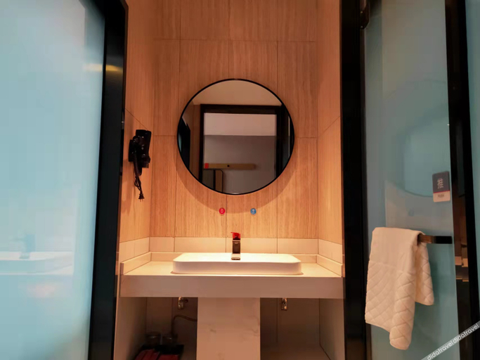 Bathroom 3, Hotel Shangkeyou (Shopping Center Wanda Dongfang), Hainan