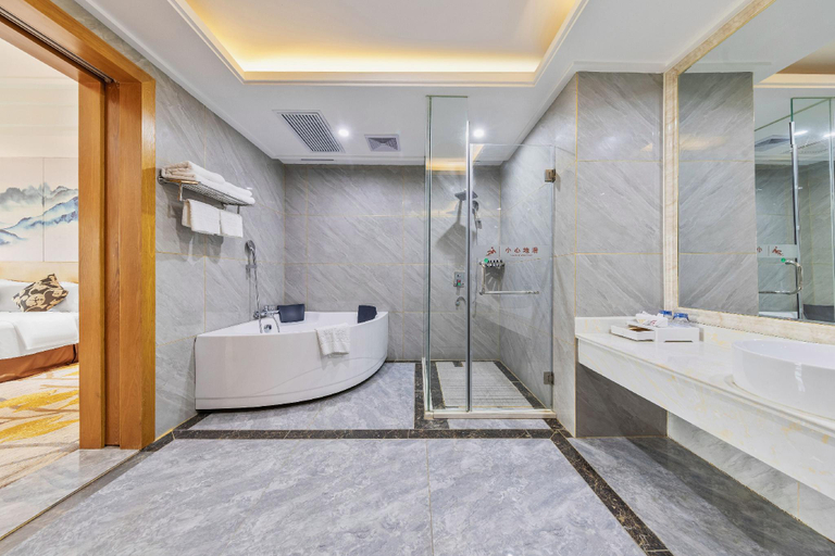 Bathroom 3, Jianmenguan International Hot Spring Hotel, Guangyuan