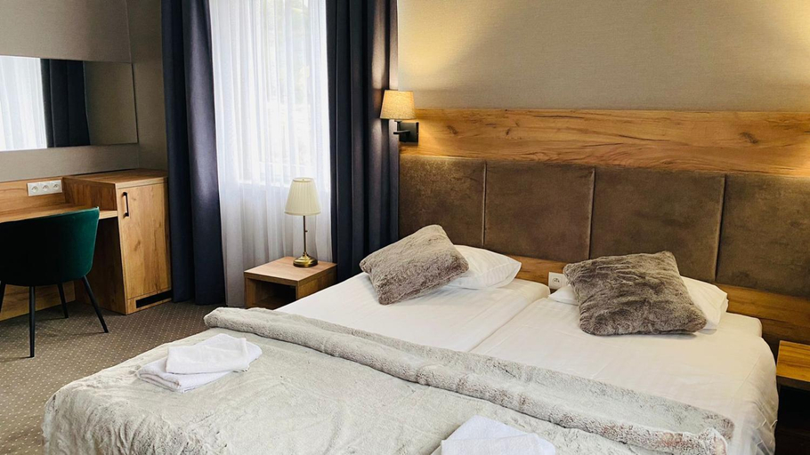 Bedroom 2, Pensjonat Jurkowski Wellness & Spa, Nowy Targ