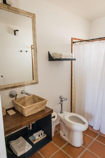 Bathroom 3, Casa Entrevez, Ensenada