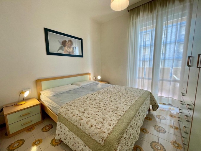 Bedroom, Apartment for 4 people with terrace A C, Venezia