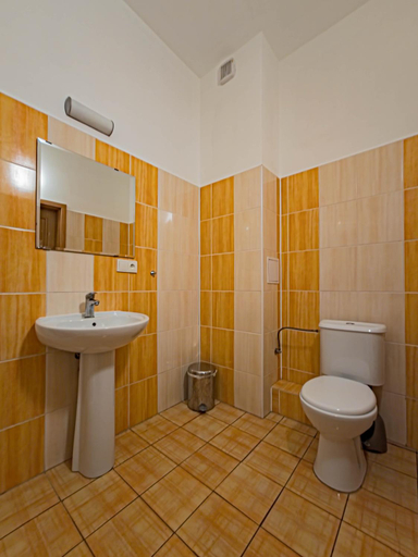 Bathroom 3, Modern Cozy Apartment by Ruterra, Praha 2