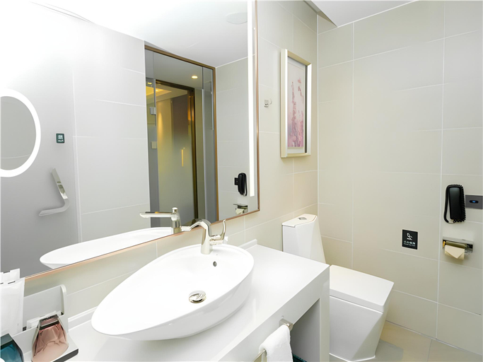 Bathroom 3, Lavande Hotel Shenzhen Jingtian Metro Station, Shenzhen