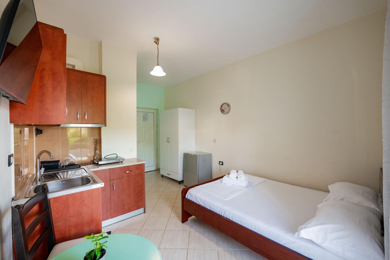 Bedroom 2, Villa Nomia, Sarandës