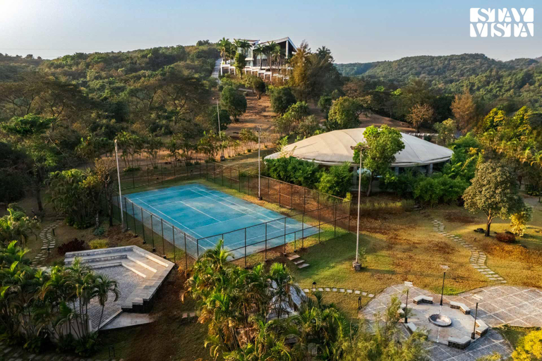 Sport & Beauty 2, StayVista at Emerald Acres, Pune