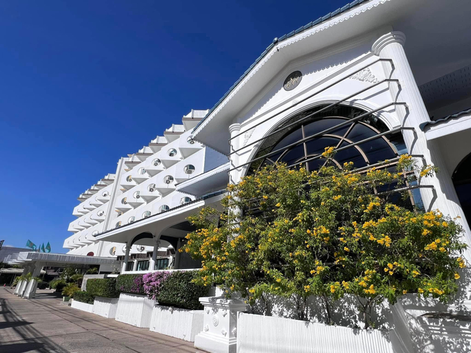 Exterior & Views 1, Lertnimitra Hotel, Muang Chaiyaphum
