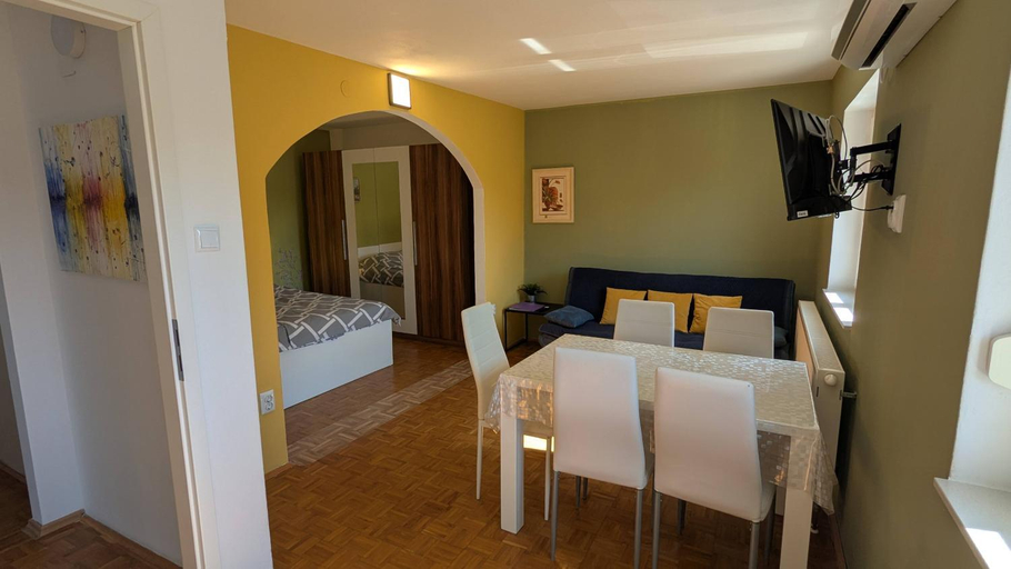 Others 3, Apartments Kety - Central heating, Crikvenica
