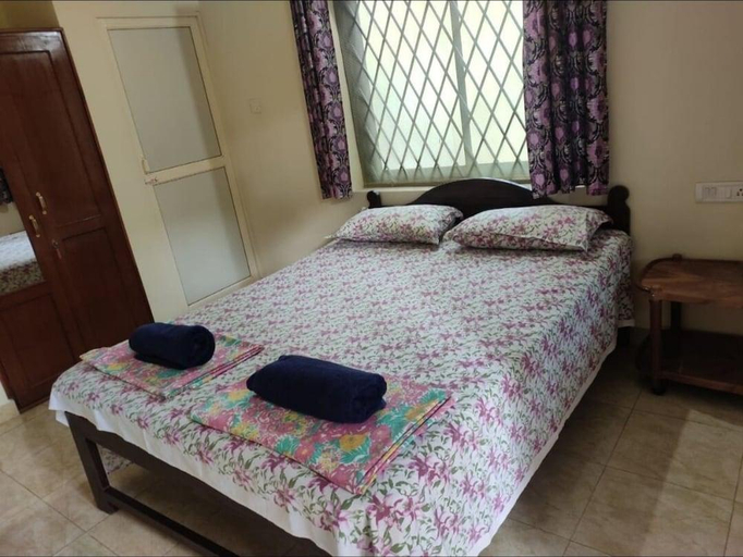 Bedroom 2, Yellow House, North Goa
